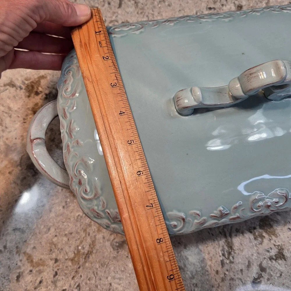 VTG Home Essentials & Beyond Madison Light Blue Ceramic Lidded Tureen Dish